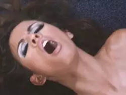 Hardcore Pofick für die reife Schlampe mit den dicken Möpsen 